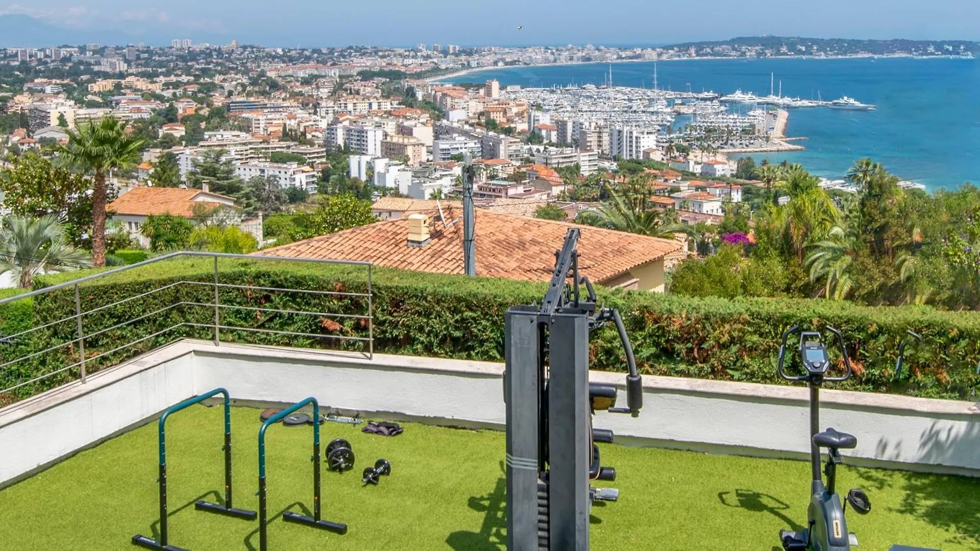 Ref 2128 - Cannes - Sea View Villa For Rent 0*,